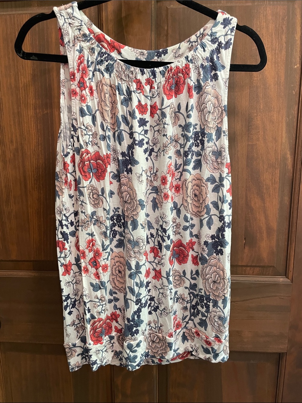 LOFT Floral Sleeveless Tank Top - Cream/white with Red & Navy Accent